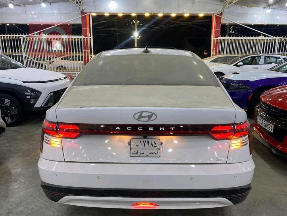 هیوندای ئەکسنت